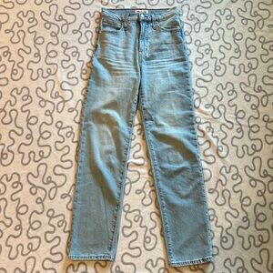 Madewell Straight Leg Jeans in Light Blue Wash